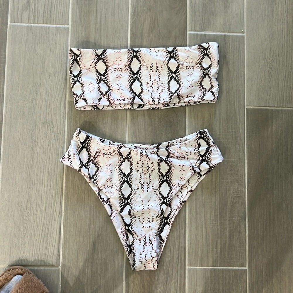 Snake print bikini